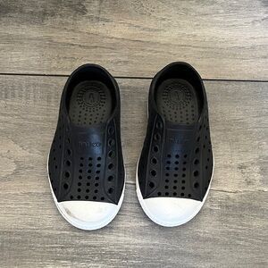 Native Kids Black and White Water Shoes